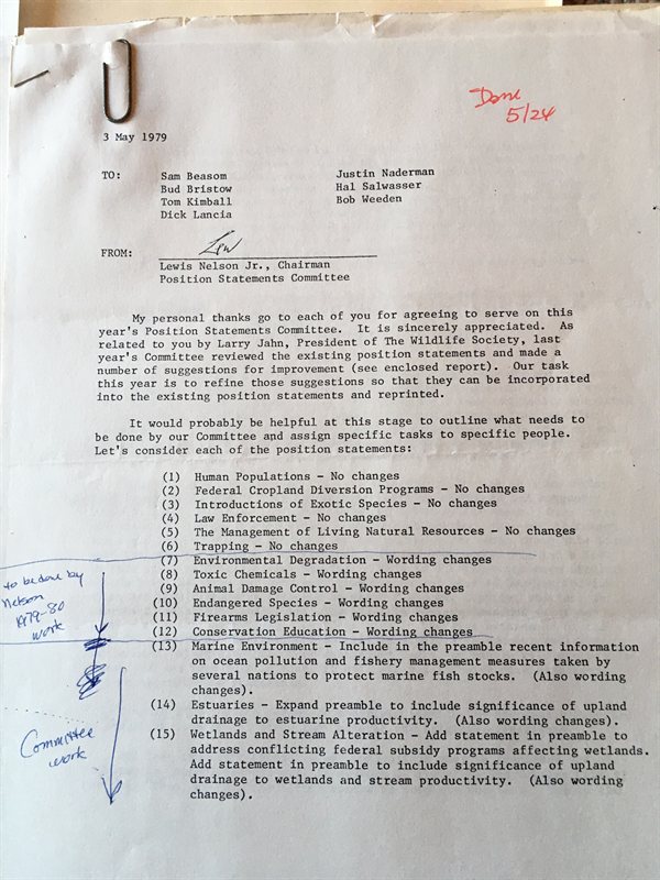 photograph of a typewritten committee memorandum